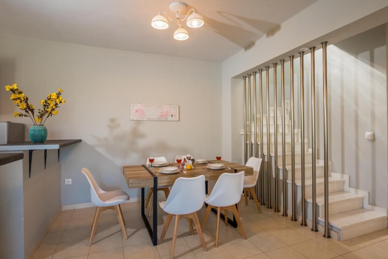 Asante Group Holiday Homes ซีลีวี ภายนอก รูปภาพ